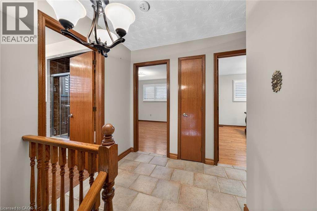 369 Federal Street, Stoney Creek, Ontario  L8E 2B6 - Photo 17 - 40790430