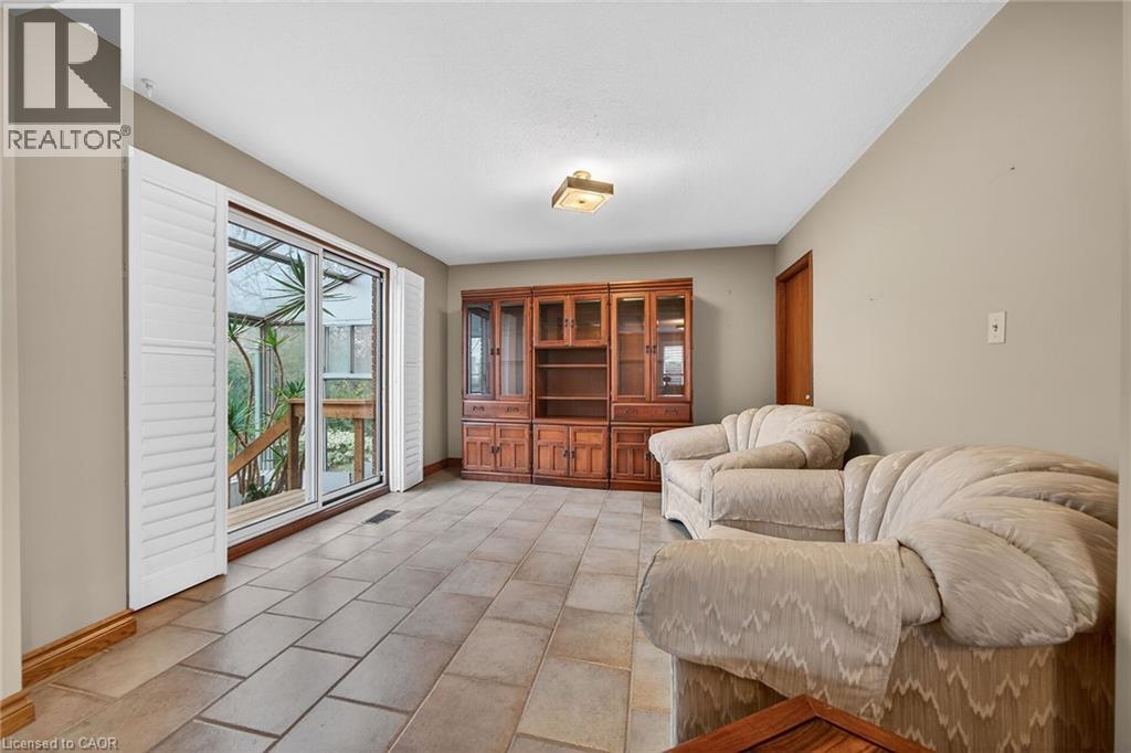 369 Federal Street, Stoney Creek, Ontario  L8E 2B6 - Photo 27 - 40790430