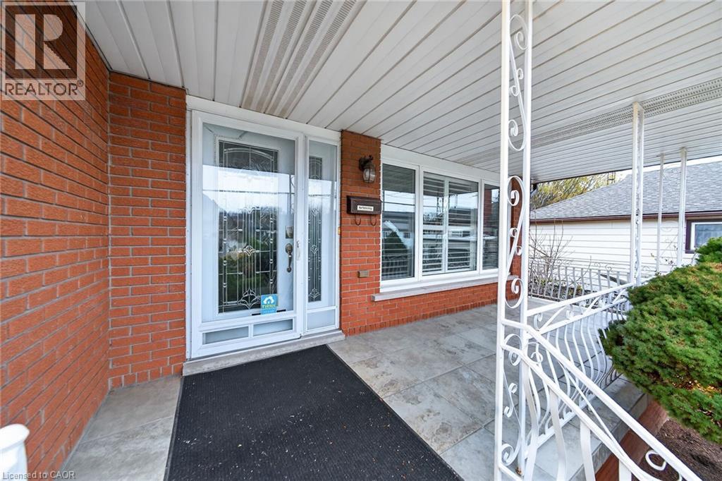 369 Federal Street, Stoney Creek, Ontario  L8E 2B6 - Photo 4 - 40790430