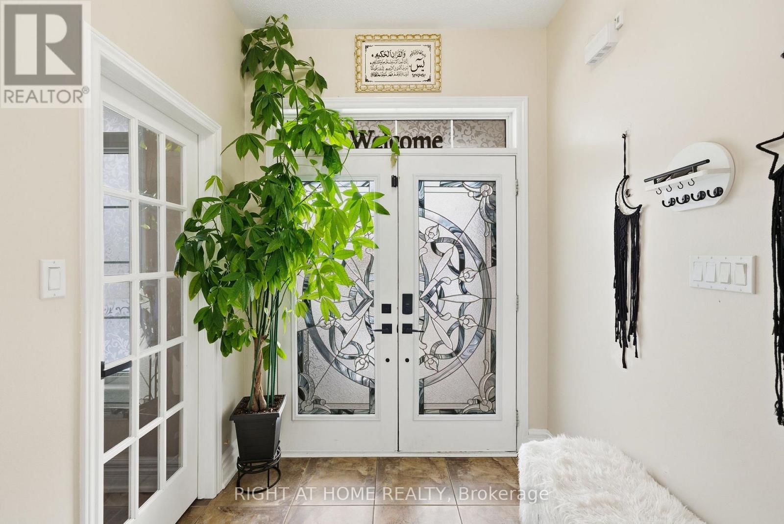 Main & Second Floor - 1286 Kettering Drive, Oshawa, Ontario  L1K 3A9 - Photo 4 - E12601422