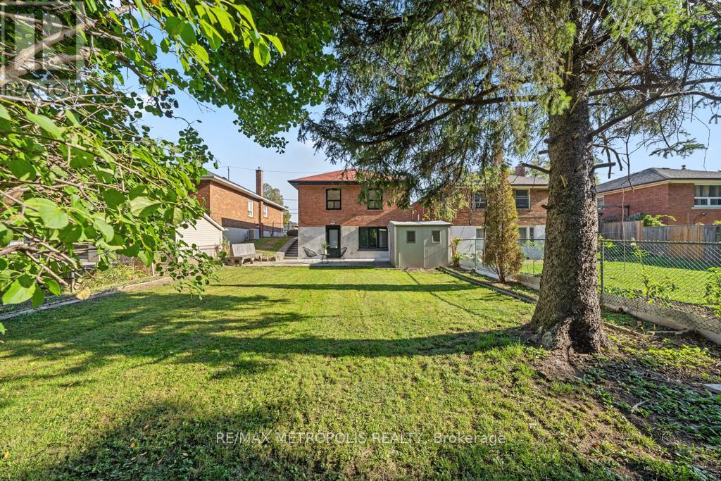 27 Gully Drive, Toronto, Ontario  M1K 4W3 - Photo 27 - E12601426