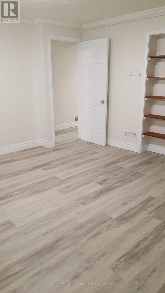 Bsmt - 1596 Warden Avenue, Toronto, Ontario  M1R 2T2 - Photo 3 - E12601456