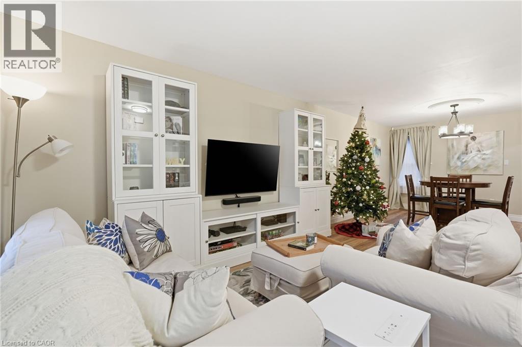 80 Province Street N, Hamilton, Ontario L8H 4H6 - Photo 4 - 40792316