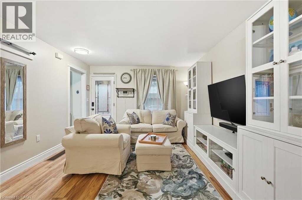 80 Province Street N, Hamilton, Ontario L8H 4H6 - Photo 6 - 40792316