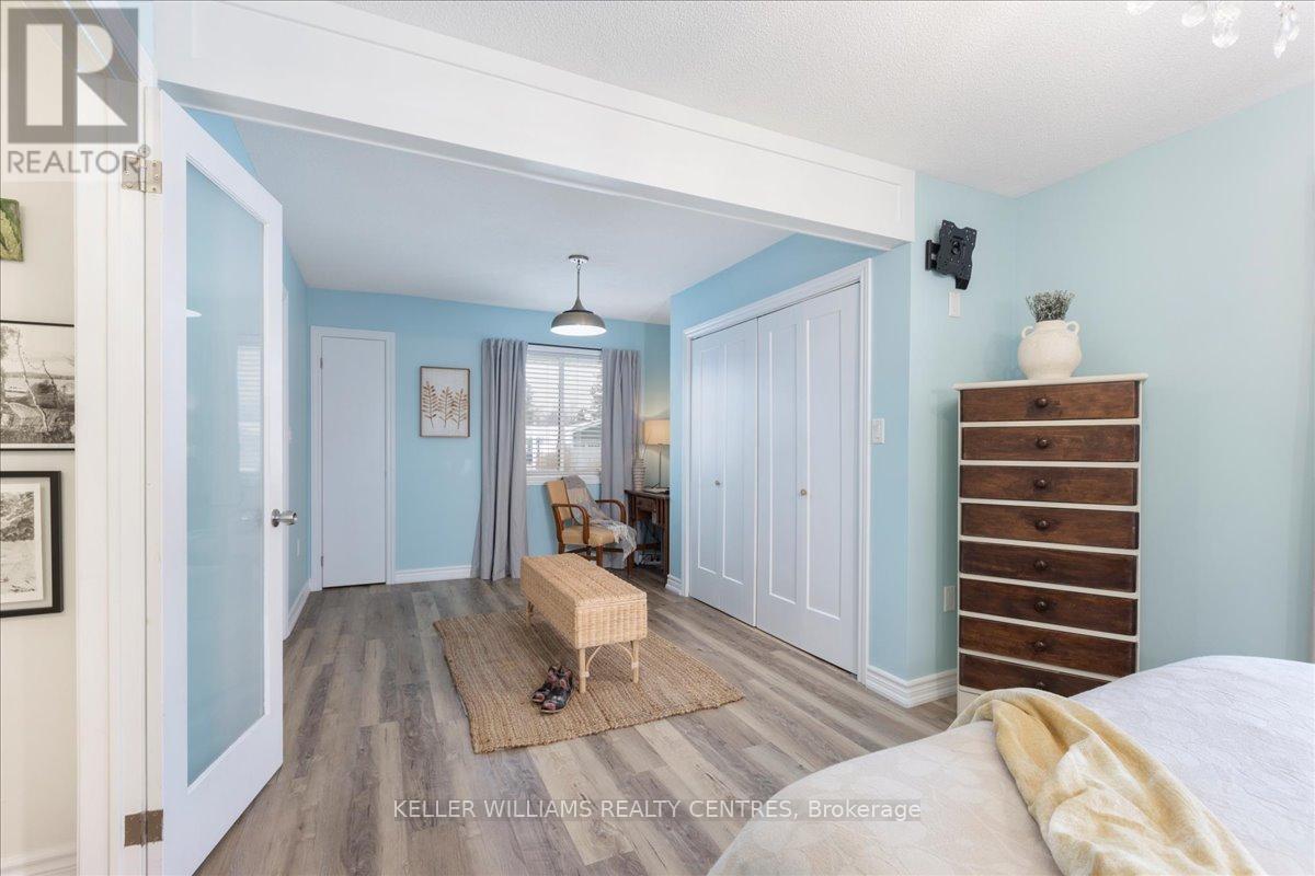 207 South Channel Drive, Georgina, Ontario  L4P 2N4 - Photo 26 - N12601408