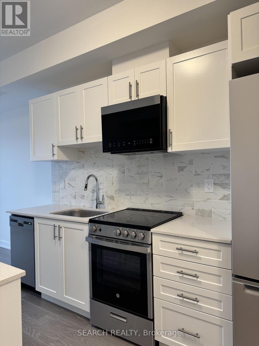 809 - 705 Davis Drive, Newmarket, Ontario  L3Y 0J2 - Photo 10 - N12601424