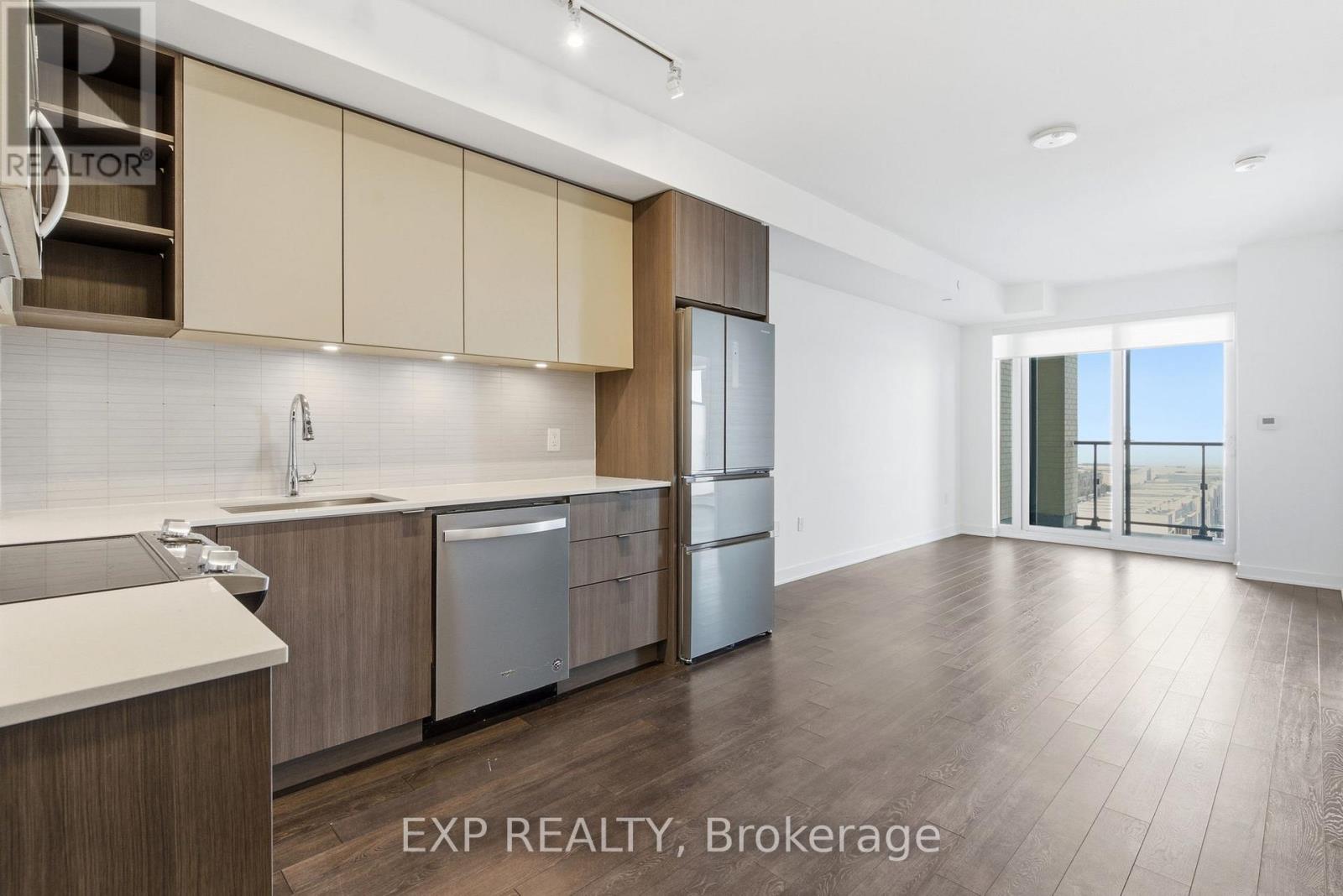 730 - 100 Eagle Rock Way, Vaughan, Ontario  L6A 5C2 - Photo 13 - N12601428