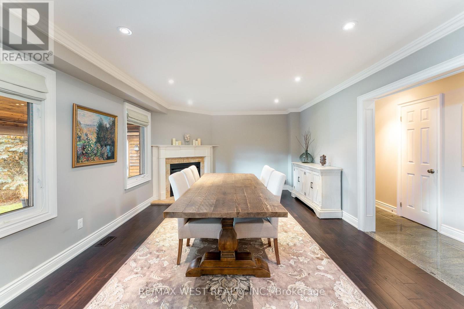 18 Harrowsmith Place, Richmond Hill, Ontario  L4E 2J9 - Photo 12 - N12601464