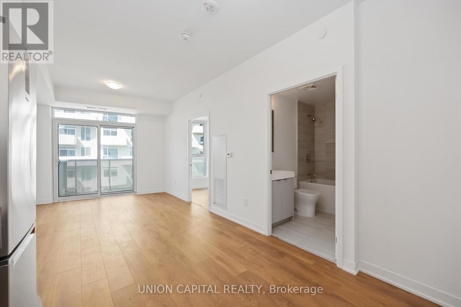 2114 - 10 Abeja Street, Vaughan, Ontario L4K 0R4 - Photo 7 - N12601488