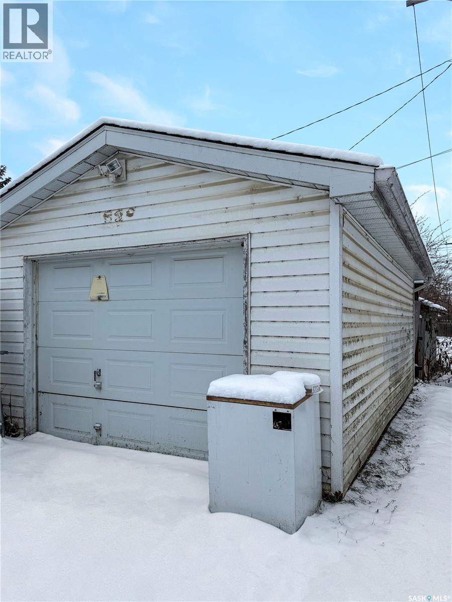 538 13th Street W, Prince Albert, Saskatchewan  S6V 3G7 - Photo 8 - SK025209