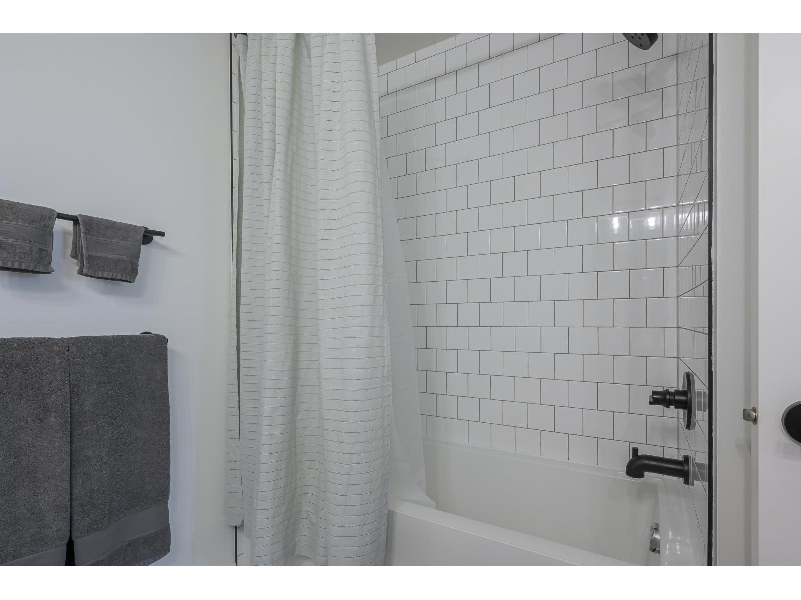 B408 20838 78b Avenue, Langley, British Columbia V2Y 3M2 - Photo 20 - R3072166