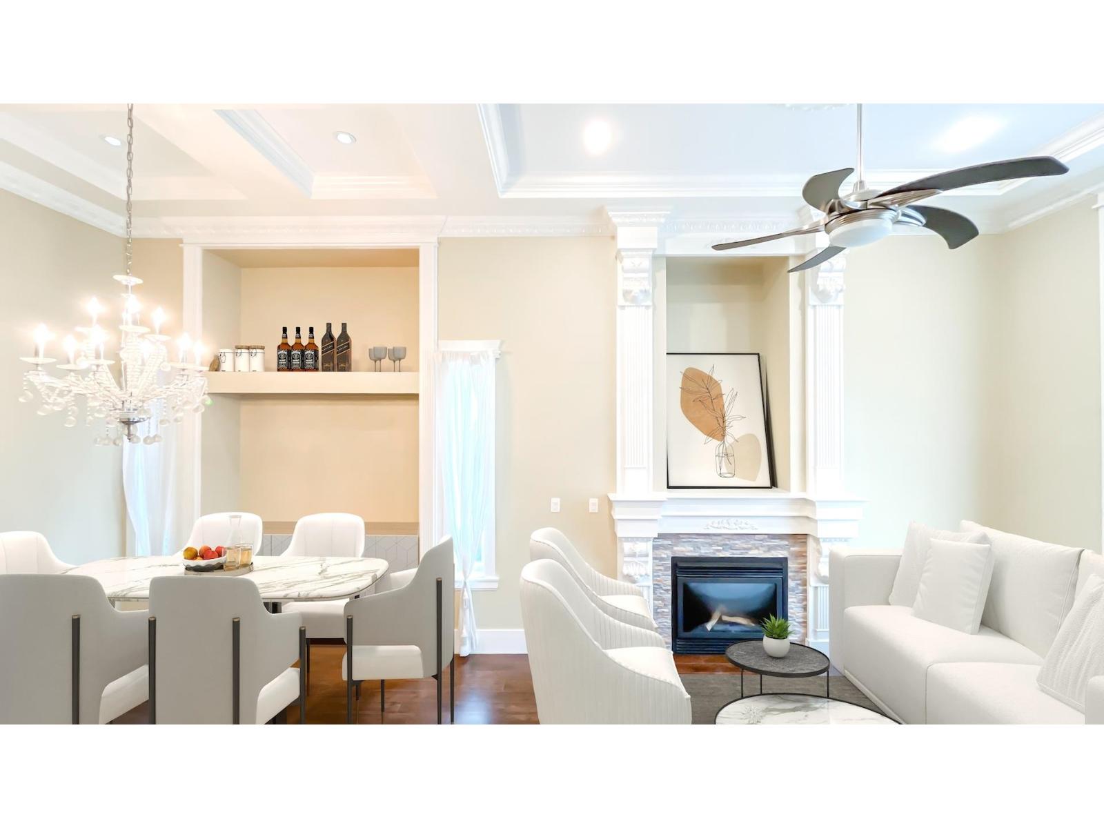 14059 91 Avenue, Surrey, British Columbia  V3V 1E6 - Photo 2 - R3072175