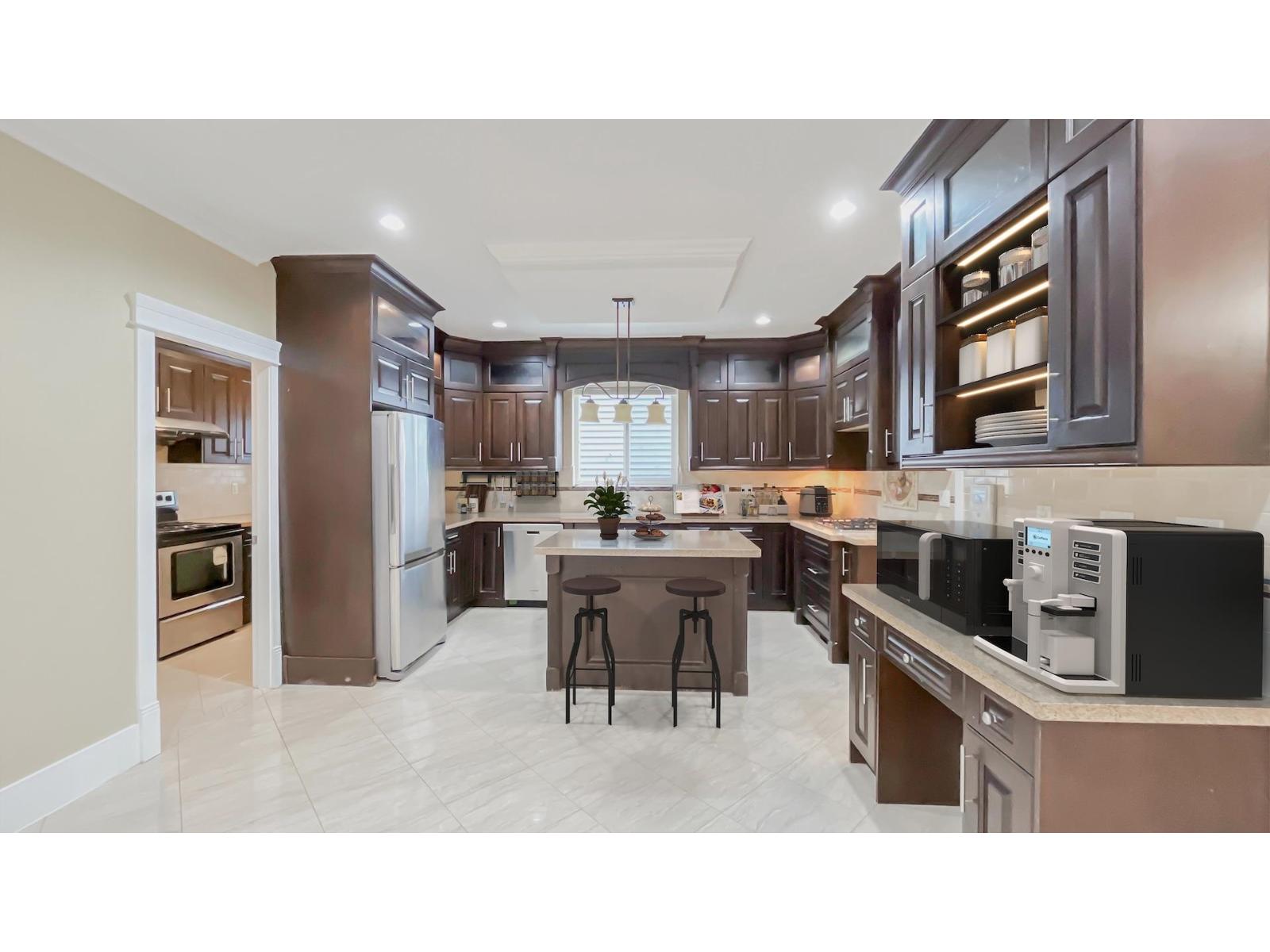 14059 91 Avenue, Surrey, British Columbia  V3V 1E6 - Photo 6 - R3072175