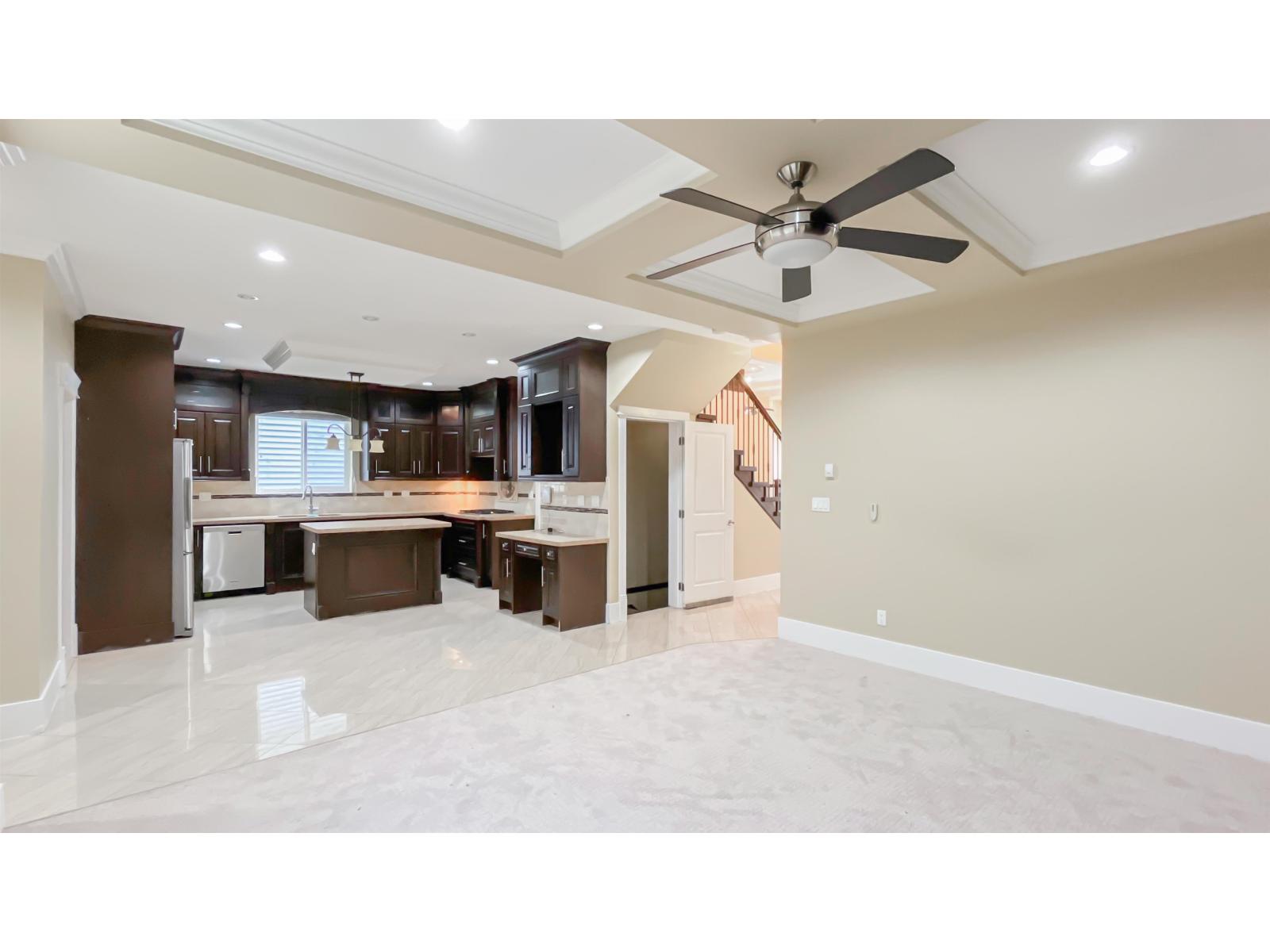 14059 91 Avenue, Surrey, British Columbia  V3V 1E6 - Photo 8 - R3072175