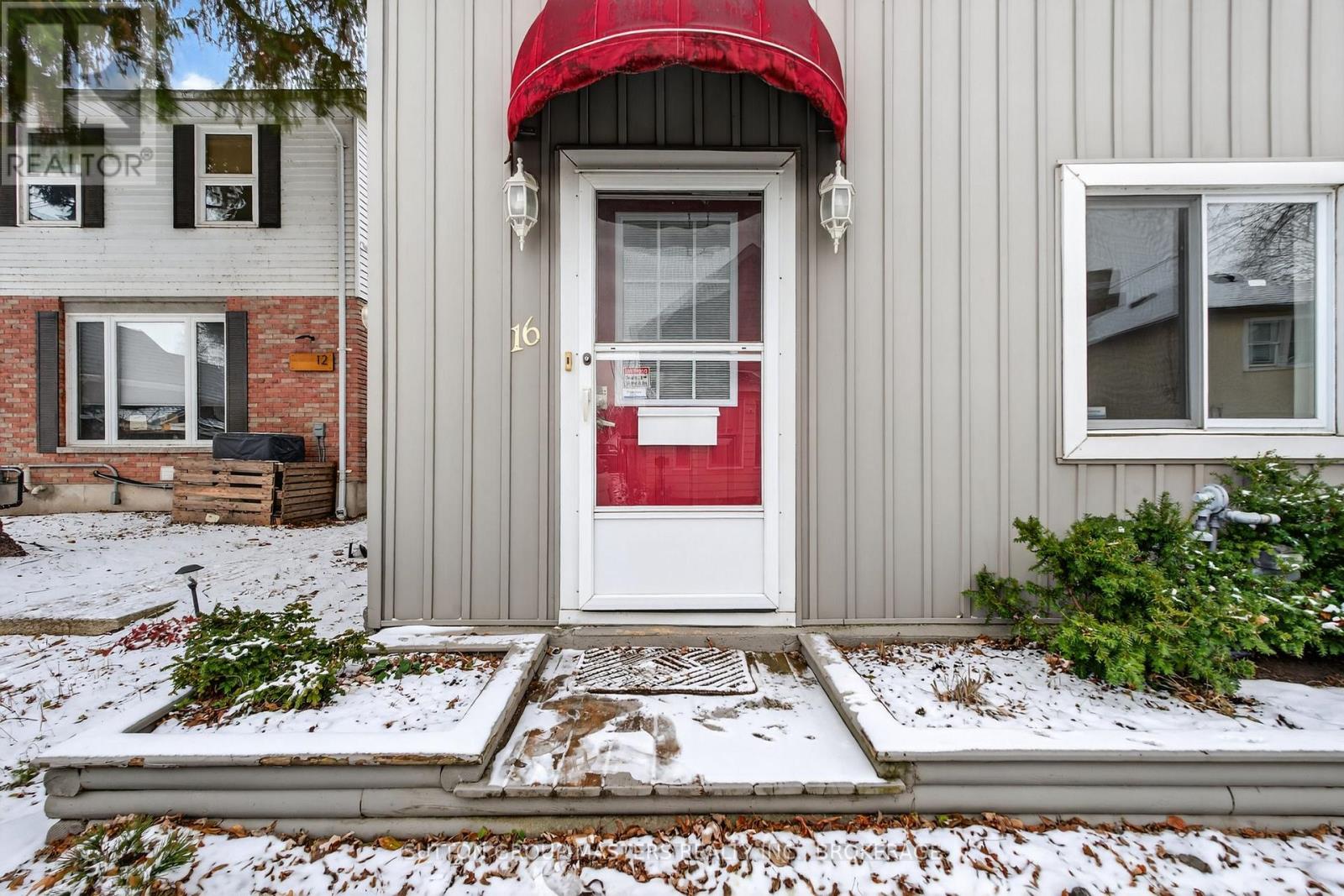 16 Corrigan Street, Kingston, Ontario  K7K 1S4 - Photo 3 - X12598732