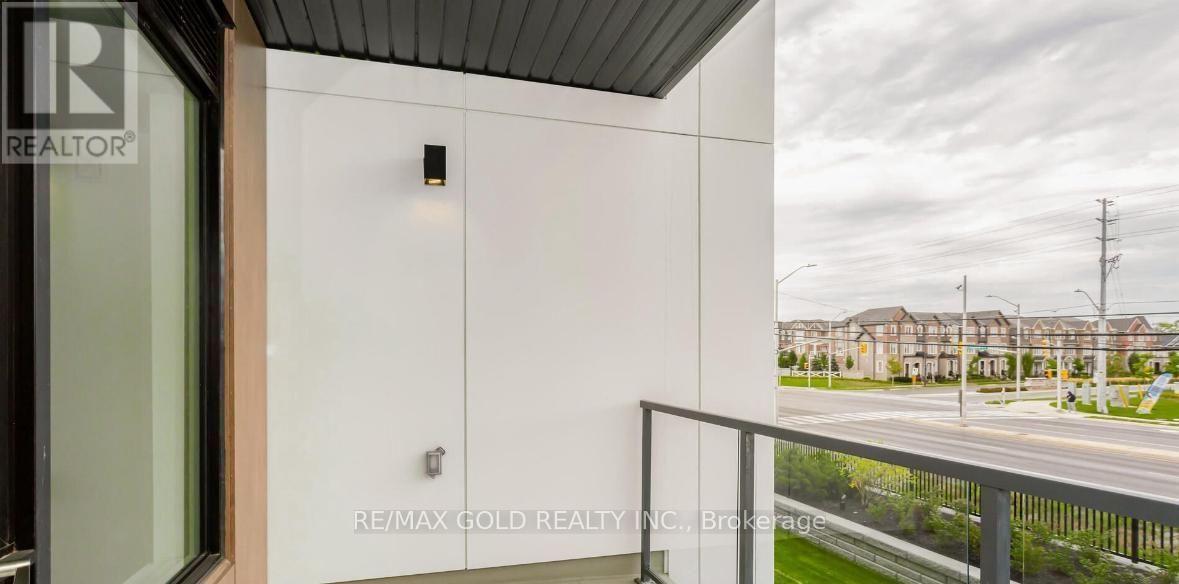 211 - 1440 Clarriage Court, Milton, Ontario  L9E 1B3 - Photo 17 - W12601444