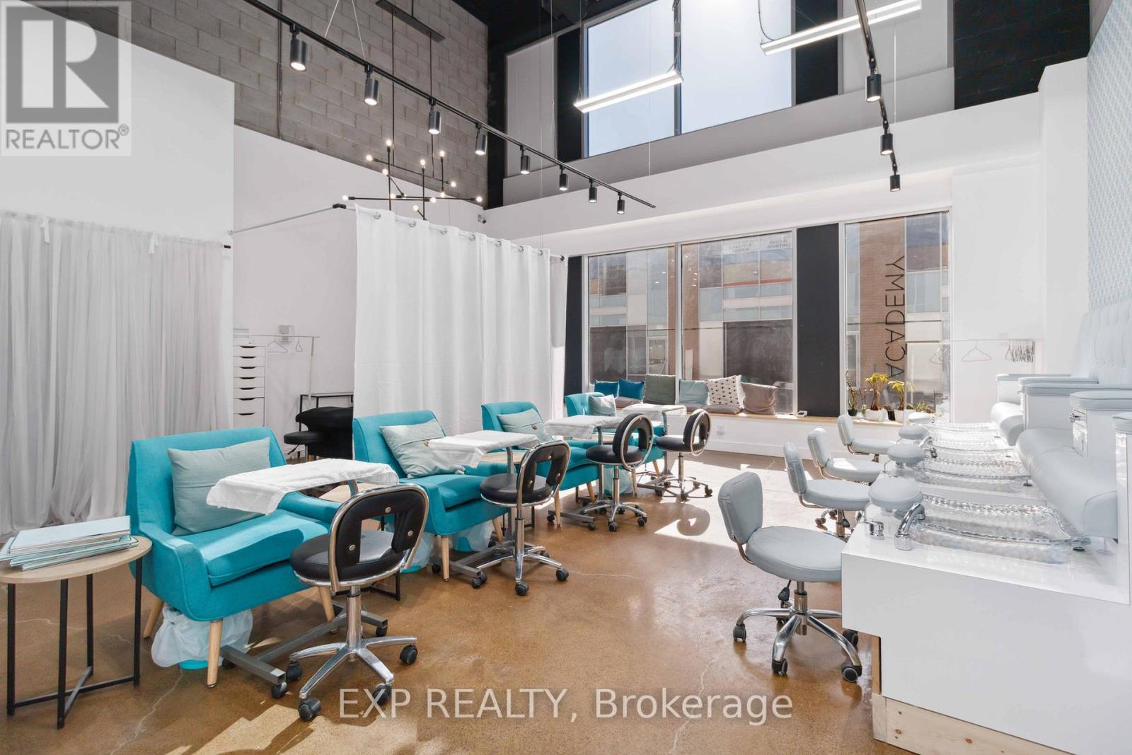 57 - 1215 QUEENS WAY E, Mississauga, Ontario