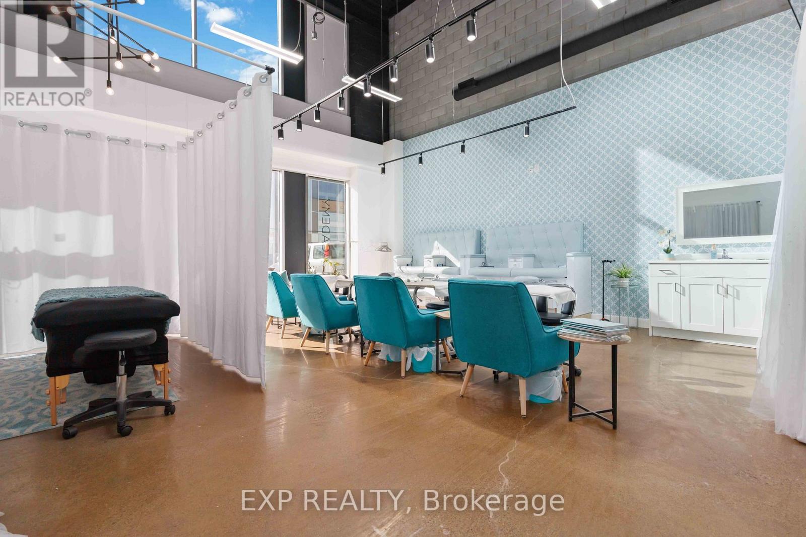 57 - 1215 Queens Way E, Mississauga, Ontario  L4Y 0G4 - Photo 10 - W12601448