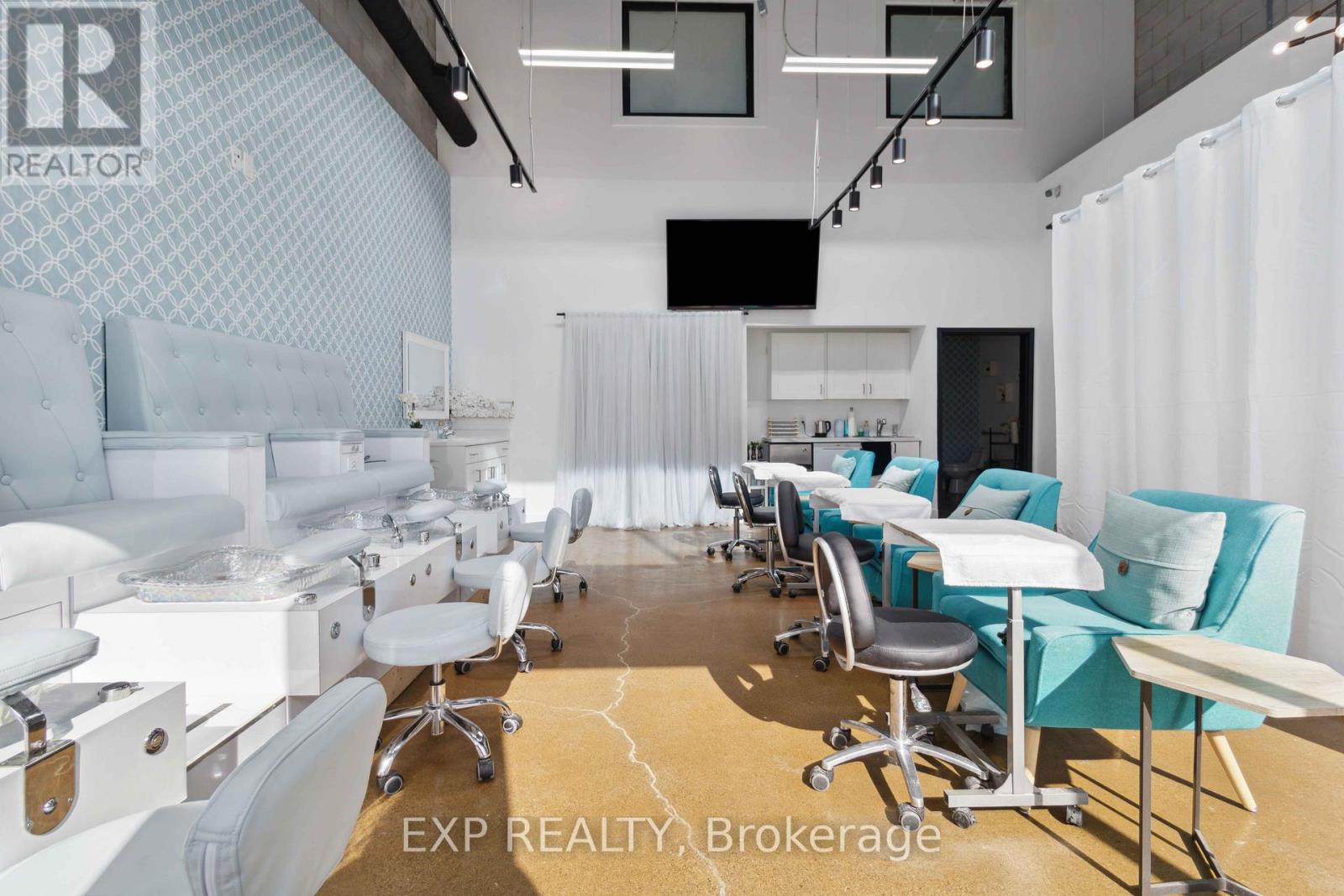 57 - 1215 Queens Way E, Mississauga, Ontario  L4Y 0G4 - Photo 19 - W12601448