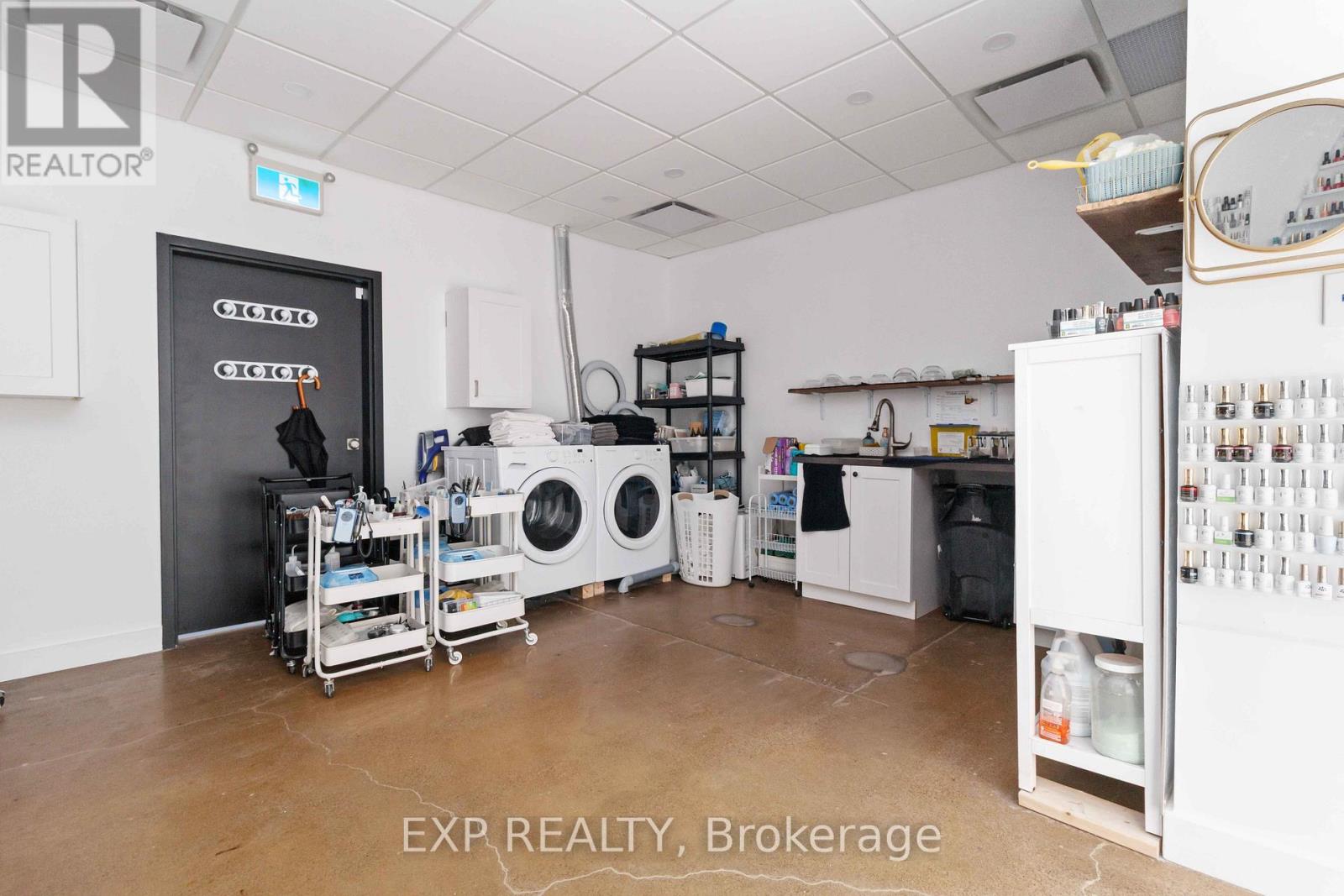 57 - 1215 Queens Way E, Mississauga, Ontario  L4Y 0G4 - Photo 30 - W12601448