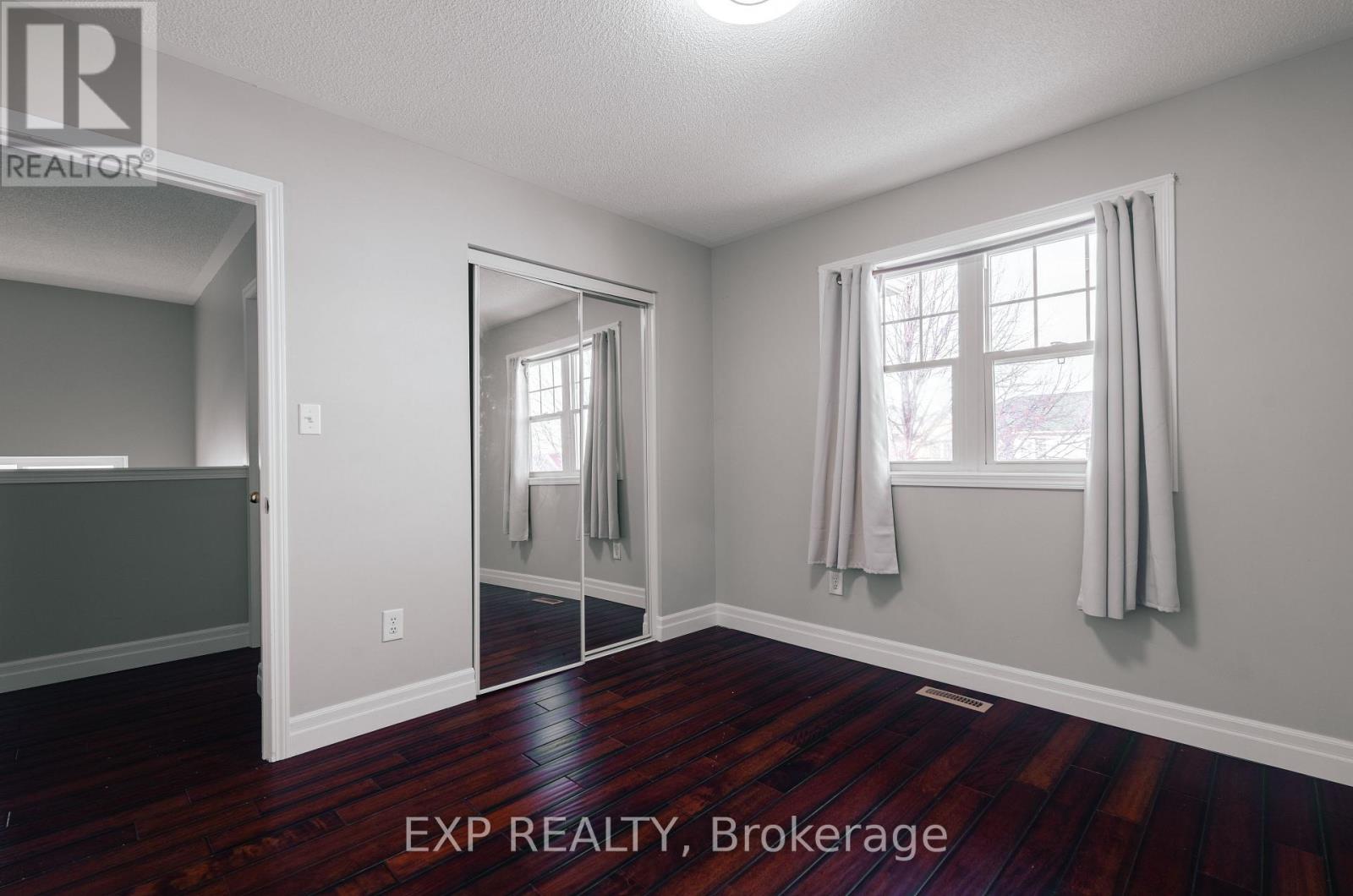 Upper - 10 Virtues Avenue, Brampton, Ontario  L7A 2R8 - Photo 15 - W12601466