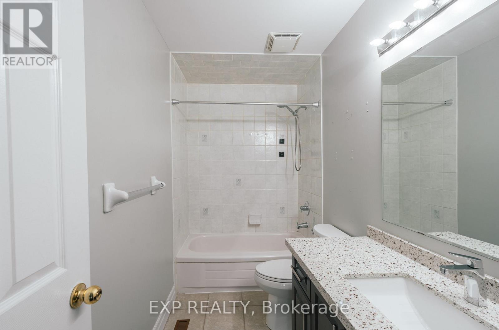 Upper - 10 Virtues Avenue, Brampton, Ontario  L7A 2R8 - Photo 16 - W12601466