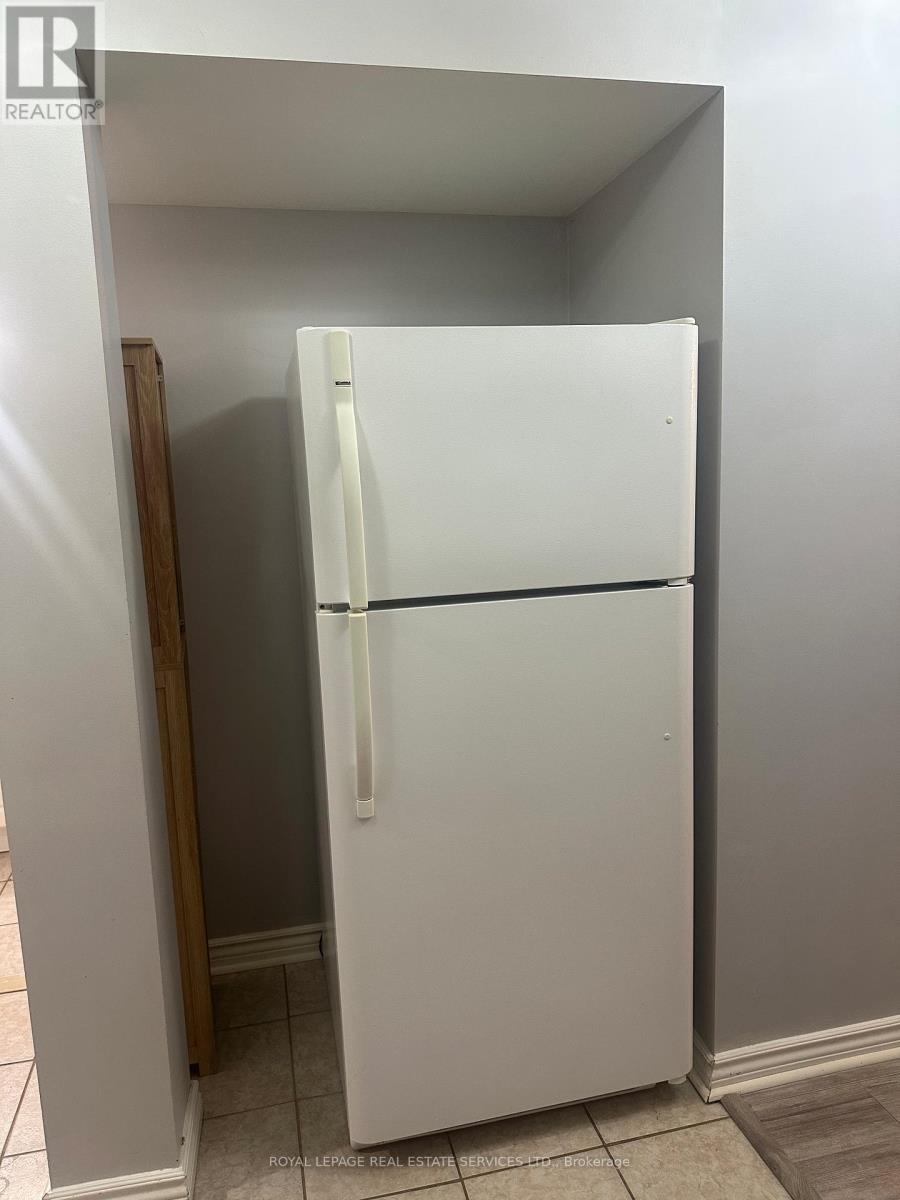 Bsmt - 79 Breton Avenue, Mississauga, Ontario  L4Z 4K5 - Photo 7 - W12601468