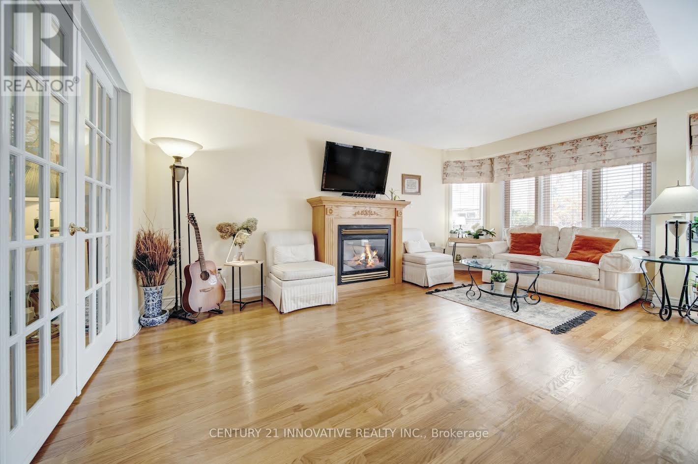 7289 Terragar Boulevard, Mississauga, Ontario  L5N 7L8 - Photo 16 - W12601476
