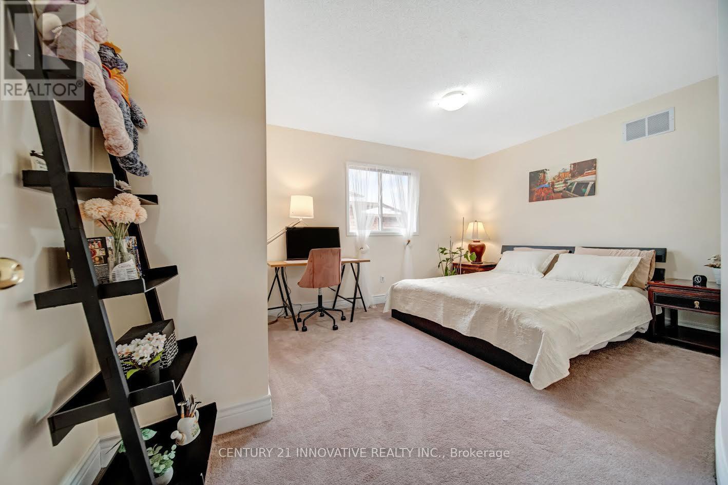 7289 Terragar Boulevard, Mississauga, Ontario  L5N 7L8 - Photo 29 - W12601476