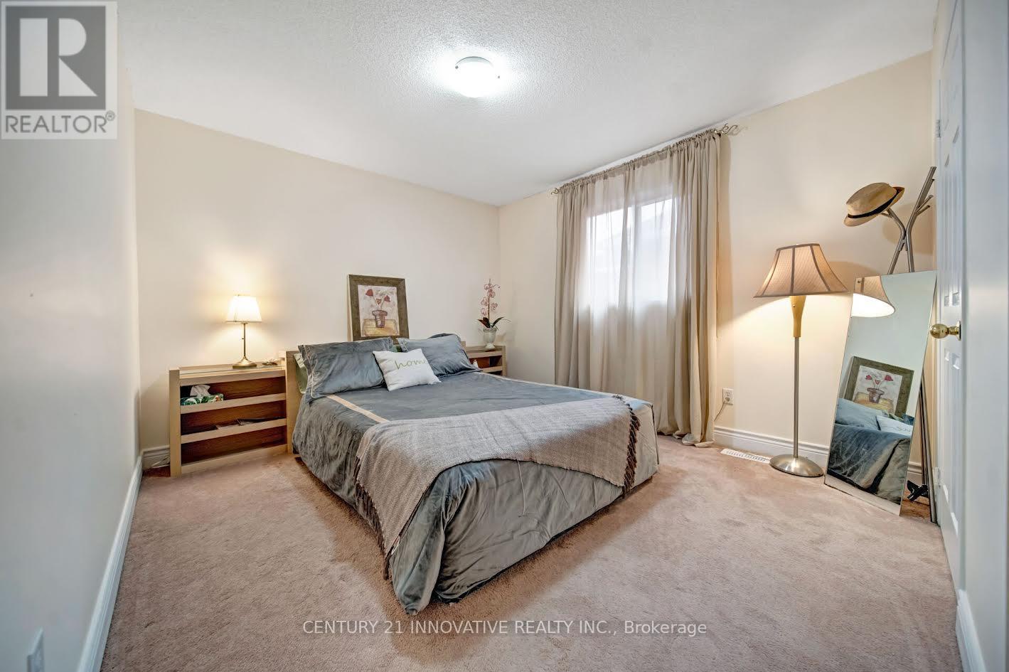 7289 Terragar Boulevard, Mississauga, Ontario  L5N 7L8 - Photo 32 - W12601476