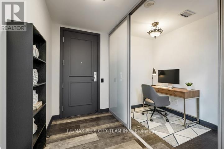 2316 - 88 Park Lawn Road, Toronto, Ontario  M8Y 0B5 - Photo 7 - W12597520