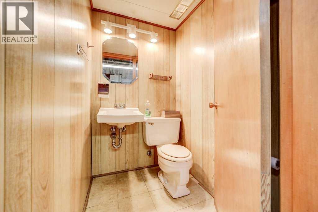 12707 20 Avenue, Blairmore, Alberta  T0K 0E0 - Photo 36 - A2250691