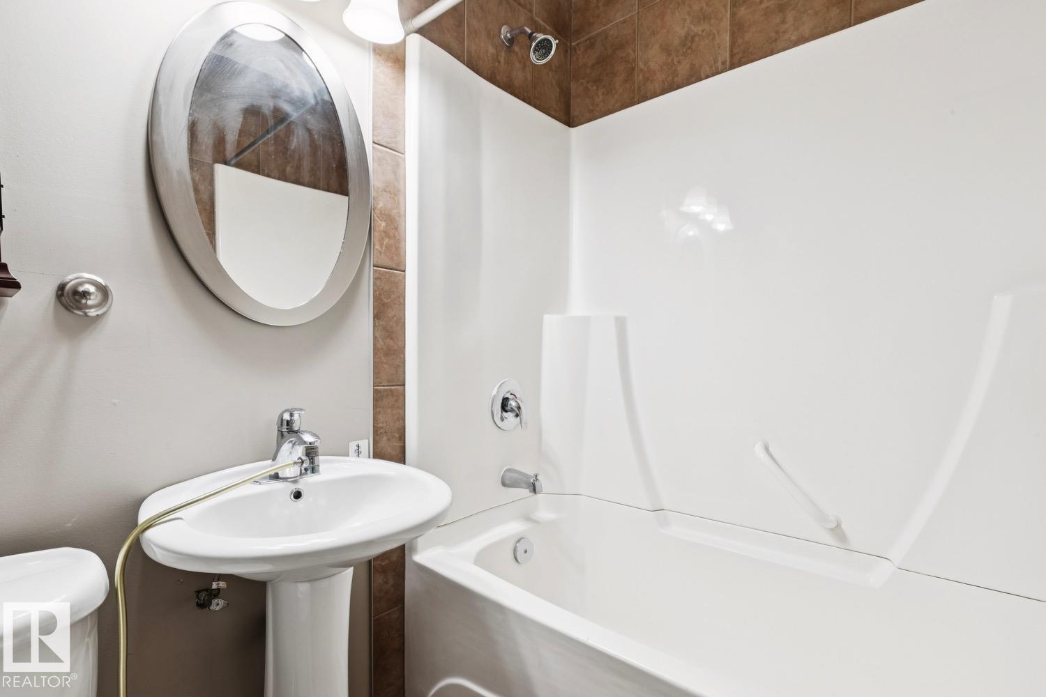 12127 107 St Nw, Edmonton, Alberta  T5G 2S8 - Photo 12 - E4466211