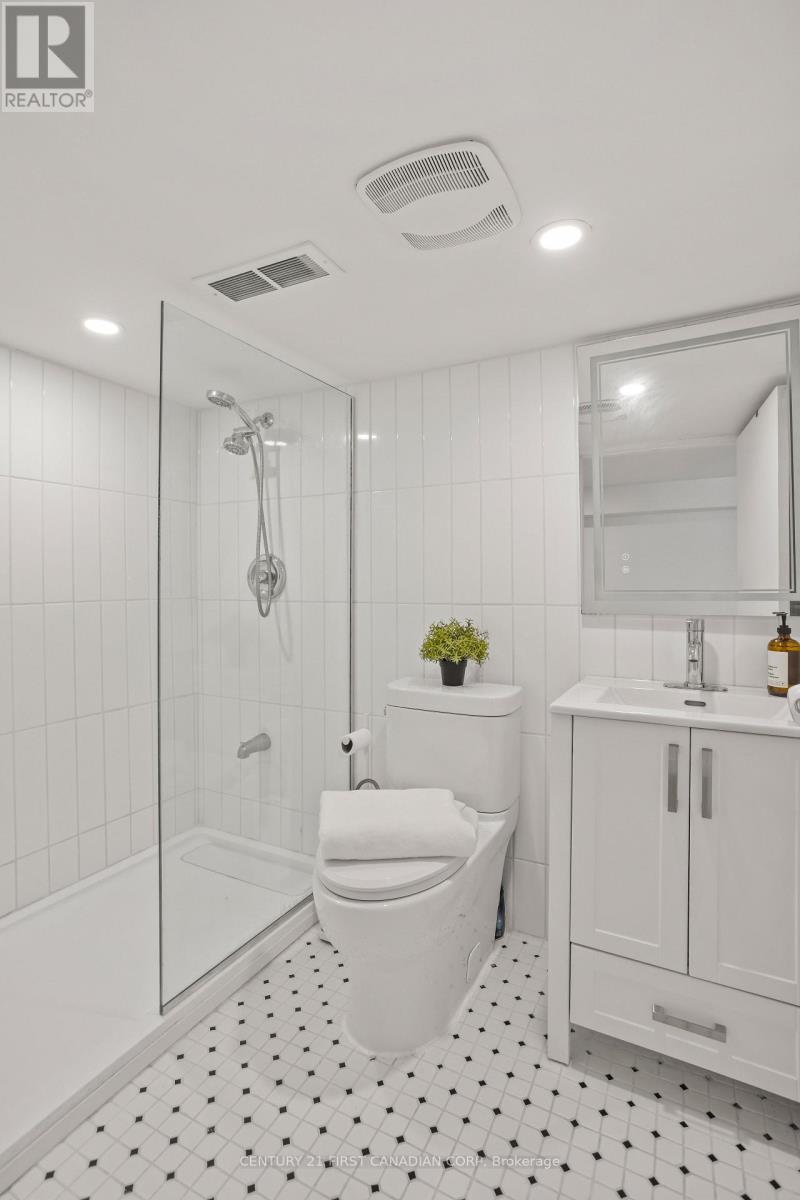 872 Lovett Street, London East, Ontario  N5Z 1N5 - Photo 31 - X12601494