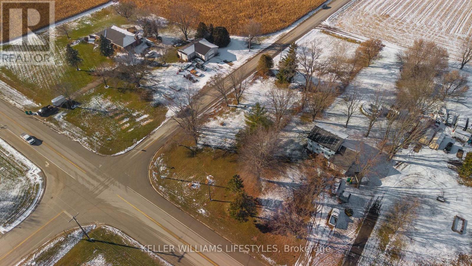 21938 Pratt Siding Road, Southwest Middlesex, Ontario  N0L 1M0 - Photo 9 - X12601558