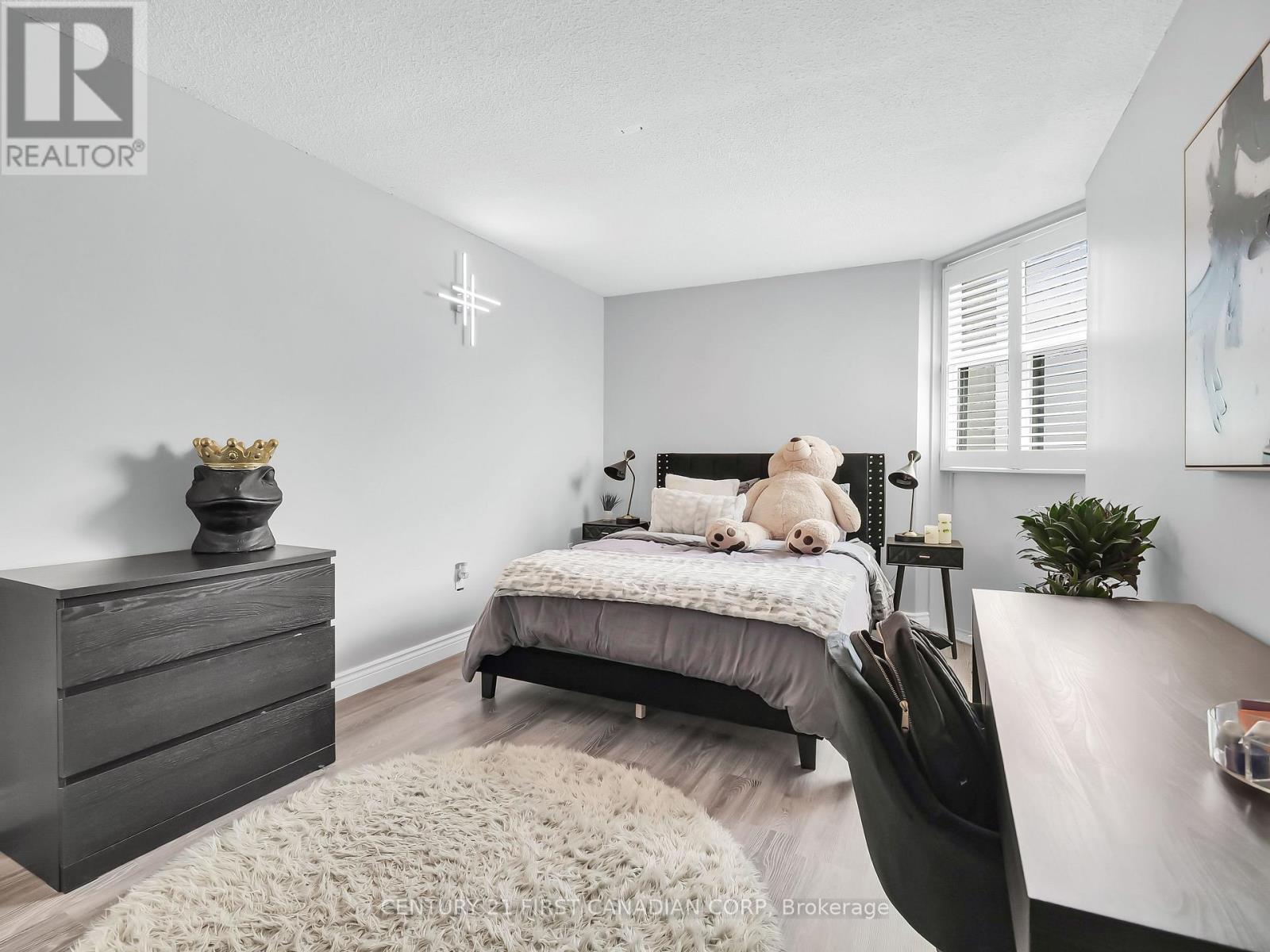 2704 - 363 Colborne Street N, London East, Ontario  N6B 3N3 - Photo 23 - X12601666