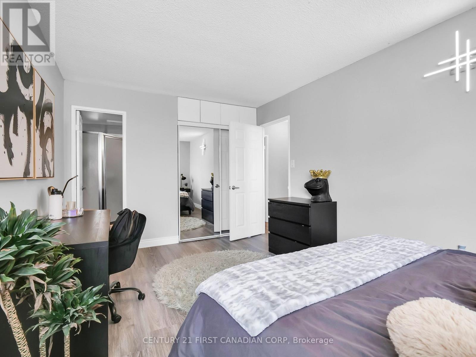 2704 - 363 Colborne Street N, London East, Ontario  N6B 3N3 - Photo 24 - X12601666