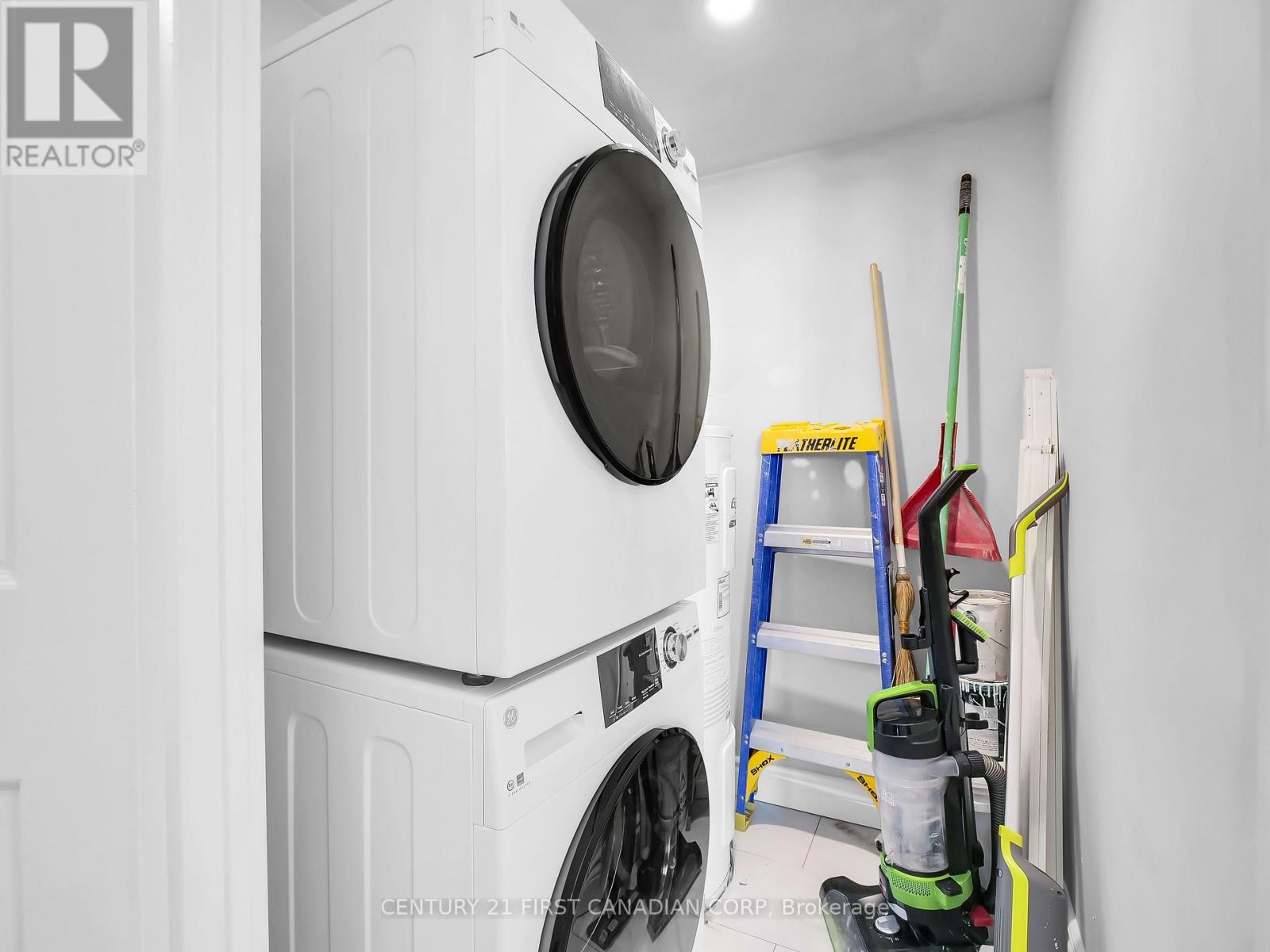 2704 - 363 Colborne Street N, London East, Ontario  N6B 3N3 - Photo 30 - X12601666