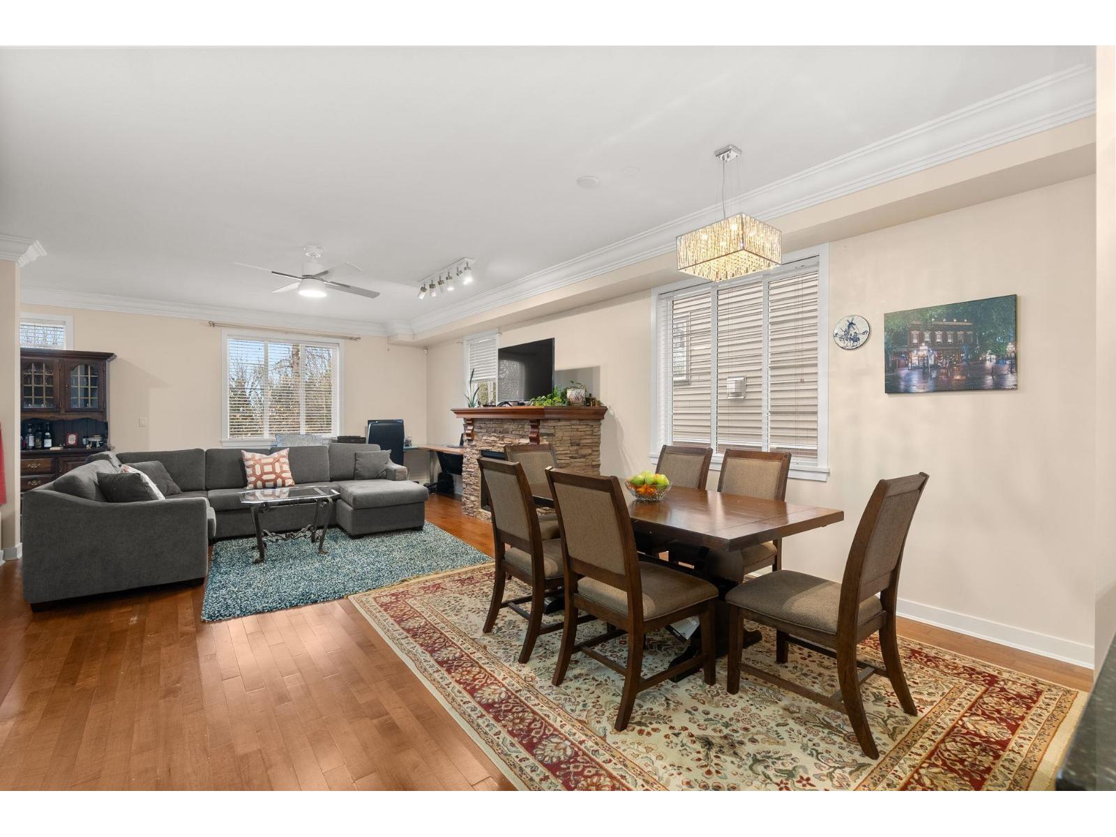 8 35626 Mckee Road, Abbotsford, British Columbia  V3G 2L6 - Photo 4 - R3072092