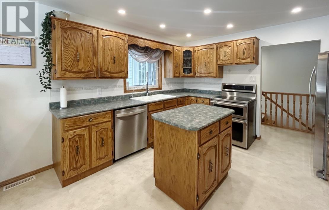 203 Hwy 611n, Fort Frances, Ontario  P9A 3M2 - Photo 10 - TB250592