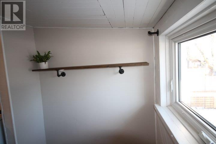 33 Sheppard St, Thunder Bay, Ontario P7A 5L9 - Photo 4 - TB253609