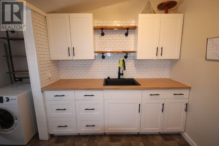 33 Sheppard St, Thunder Bay, Ontario P7A 5L9 - Photo 2 - TB253609