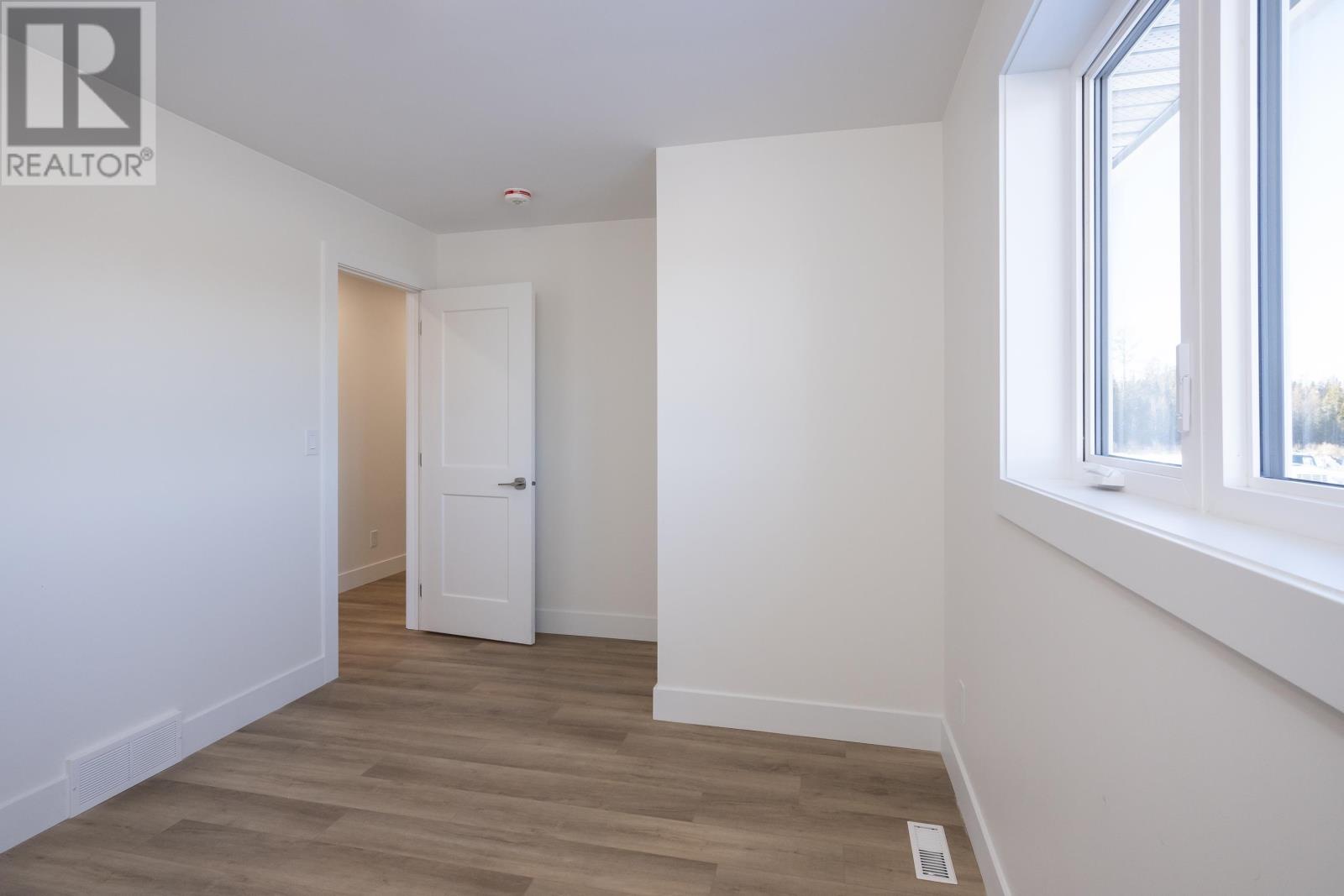 202 Bruin Cres, Thunder Bay, Ontario P7C 0C5 - Photo 42 - TB253615