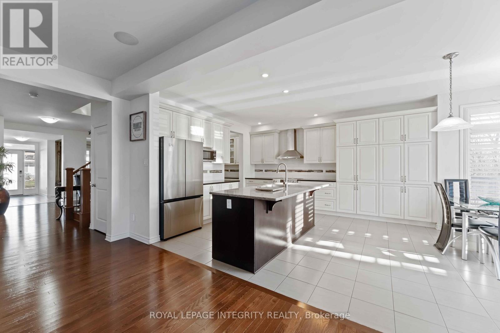 561 Egret Way, Ottawa, Ontario  K2J 0E3 - Photo 18 - X12601528