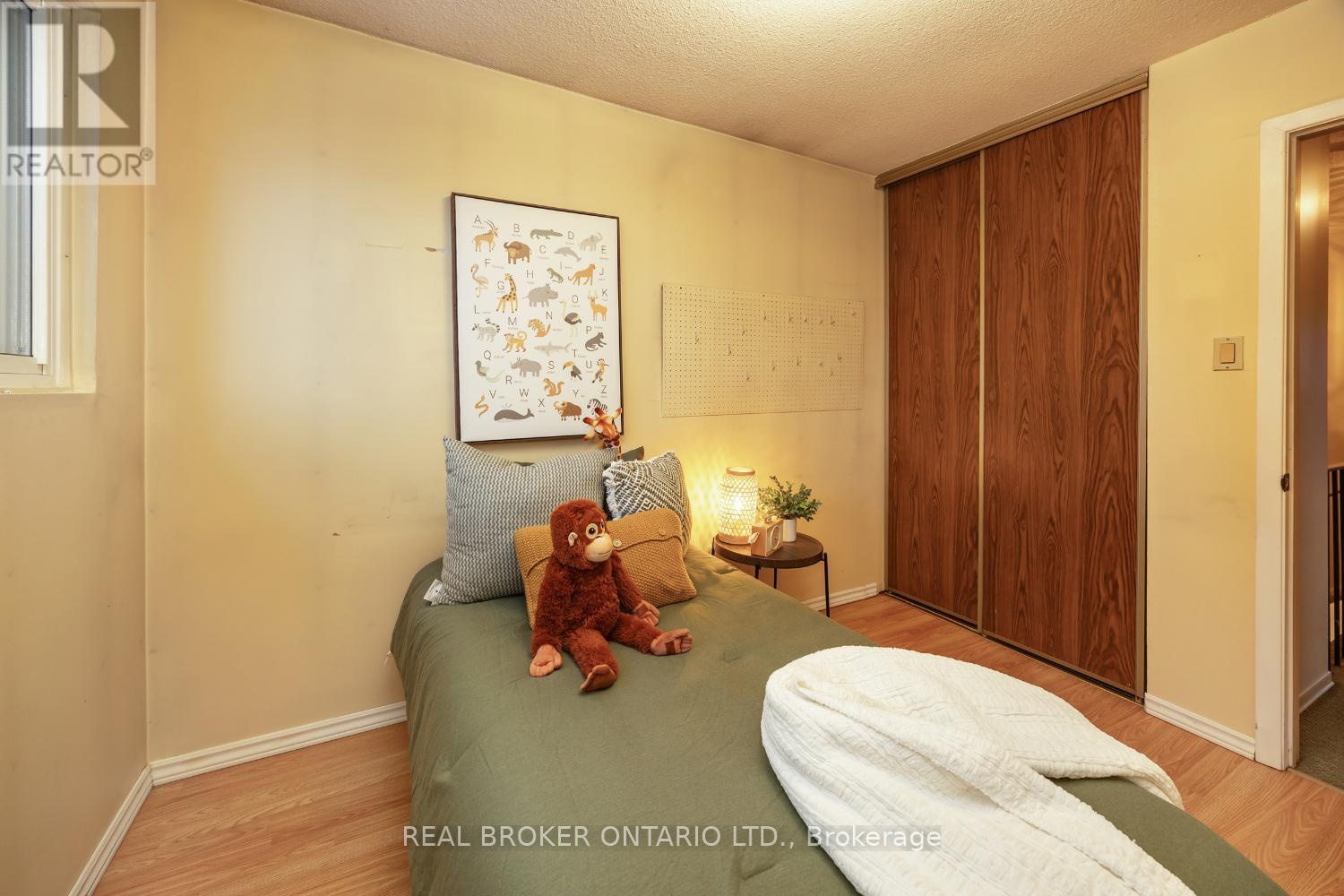 37 Macey Court, Ajax, Ontario  L1S 6E3 - Photo 21 - E12601658