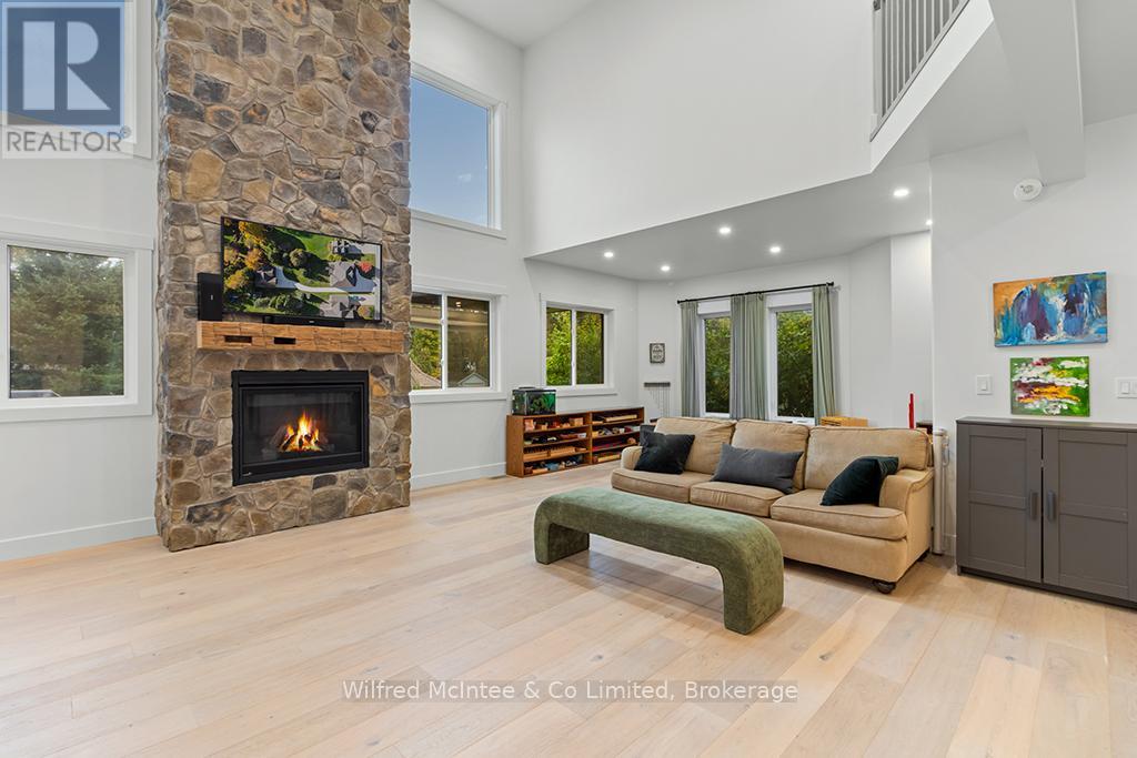 72 Victoria Street S, Saugeen Shores, Ontario  N0H 2L0 - Photo 11 - X12601602