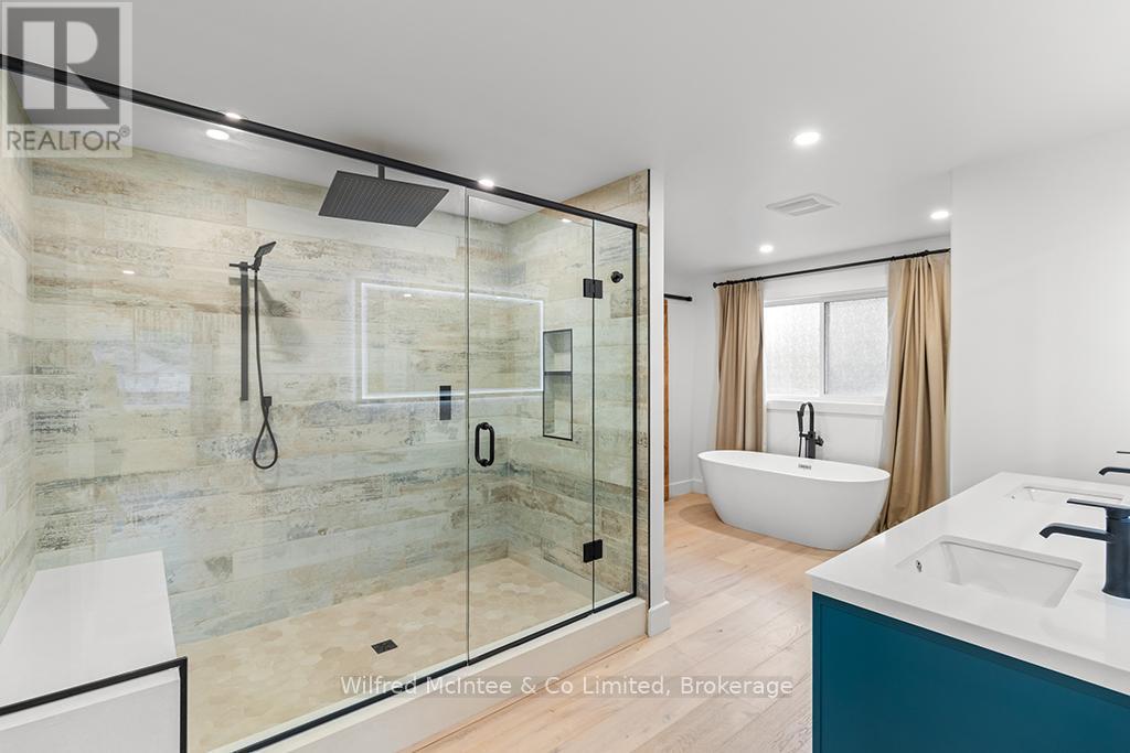 72 Victoria Street S, Saugeen Shores, Ontario  N0H 2L0 - Photo 23 - X12601602