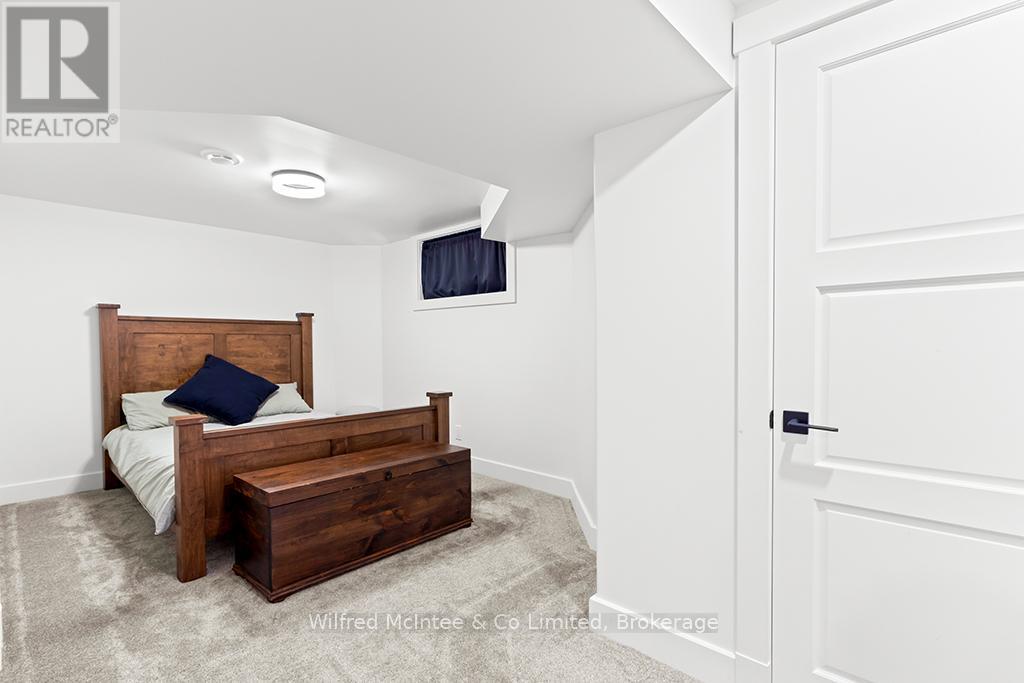 72 Victoria Street S, Saugeen Shores, Ontario  N0H 2L0 - Photo 32 - X12601602