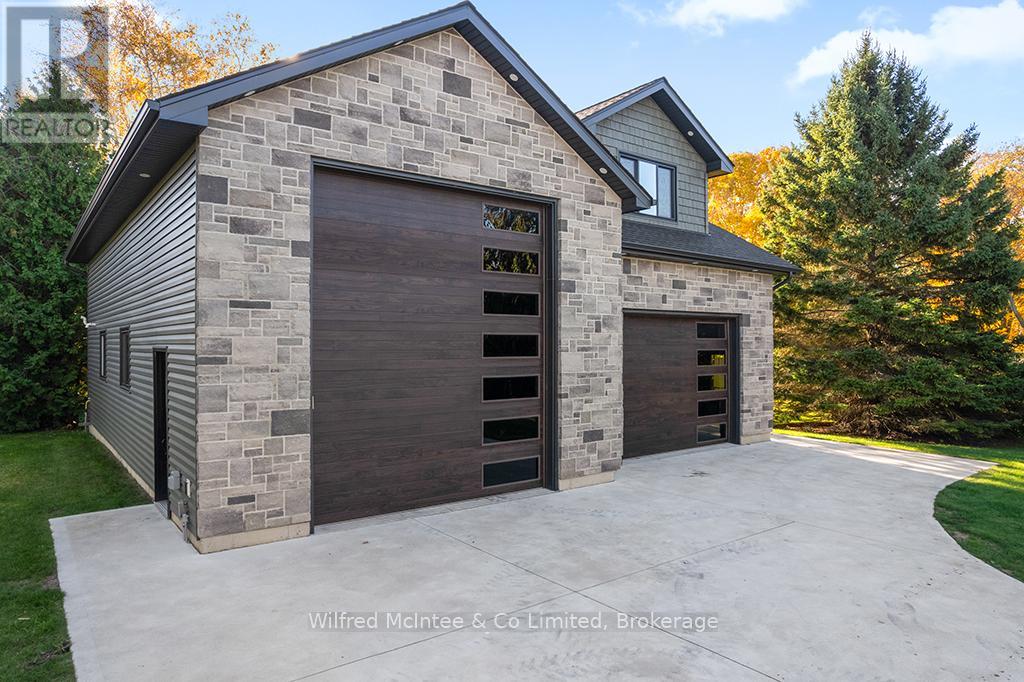 72 Victoria Street S, Saugeen Shores, Ontario  N0H 2L0 - Photo 37 - X12601602