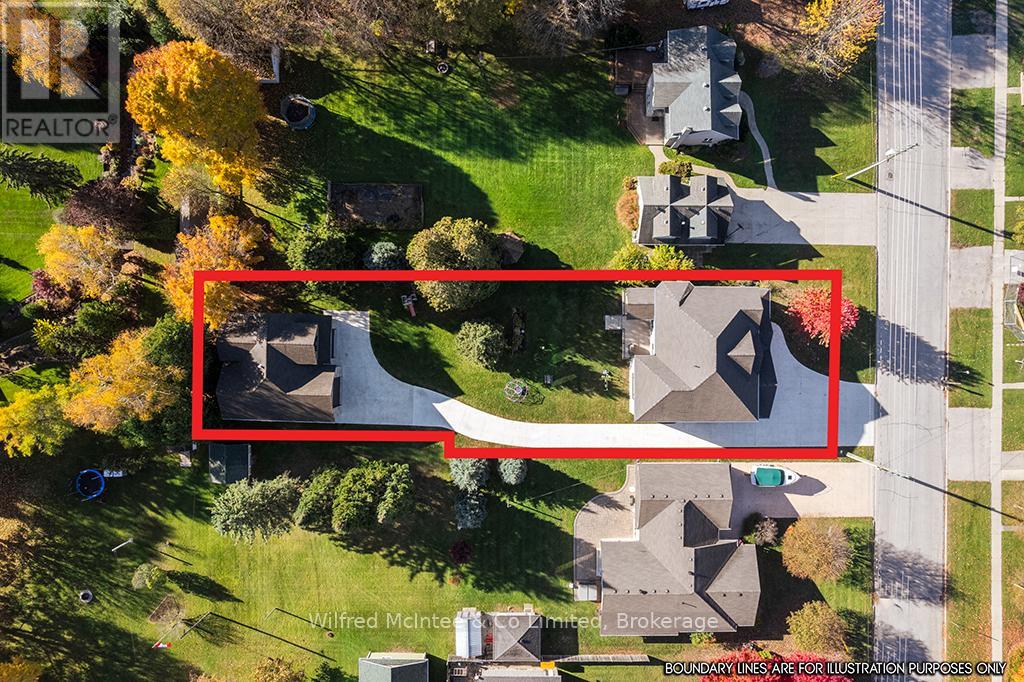 72 Victoria Street S, Saugeen Shores, Ontario  N0H 2L0 - Photo 5 - X12601602